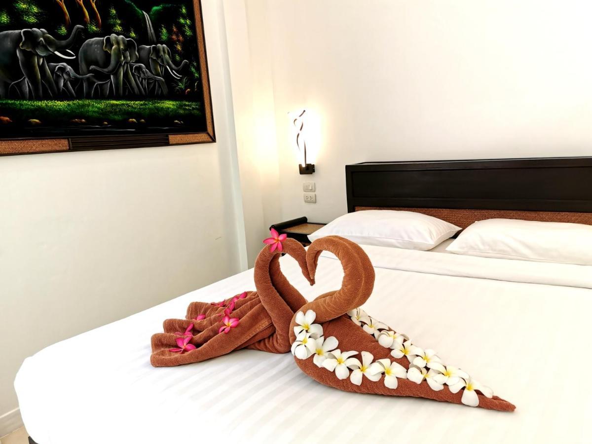 Joopland Luxury Pool Villa Pattaya Walking Street 6 Bedrooms المظهر الخارجي الصورة