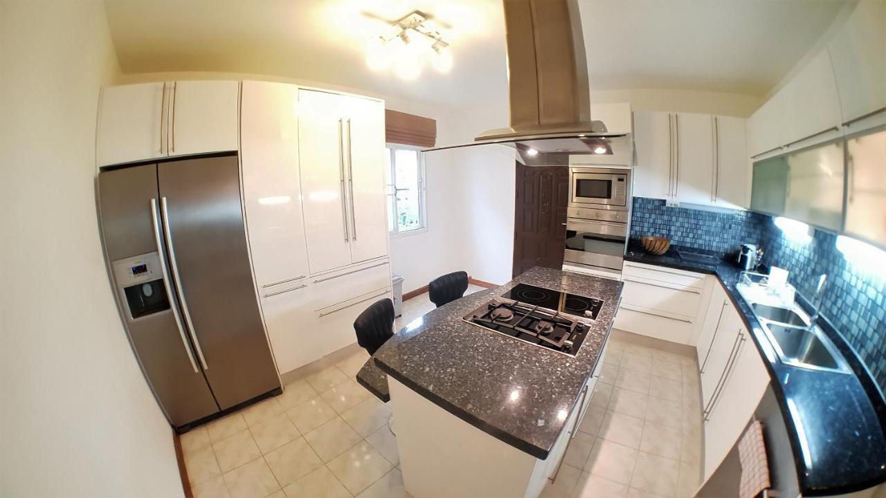 Joopland Luxury Pool Villa Pattaya Walking Street 6 Bedrooms المظهر الخارجي الصورة