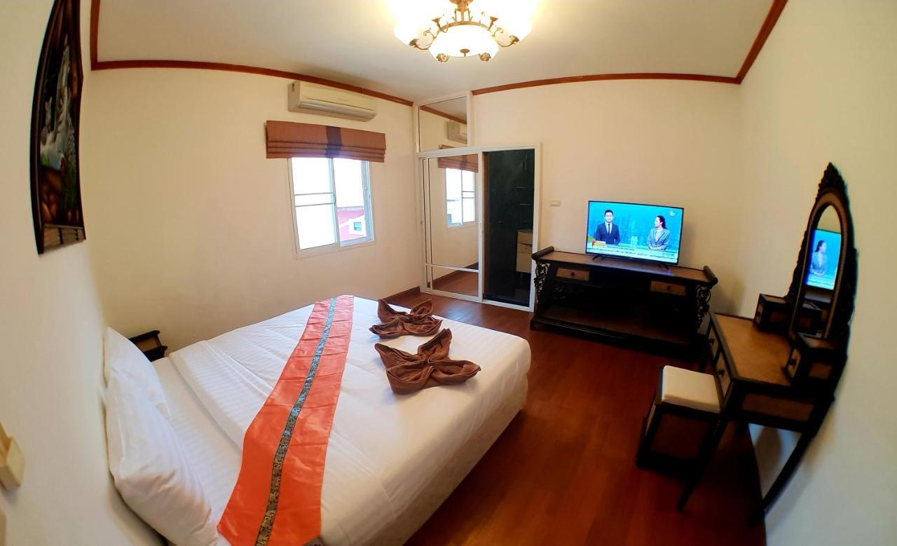 Joopland Luxury Pool Villa Pattaya Walking Street 6 Bedrooms المظهر الخارجي الصورة
